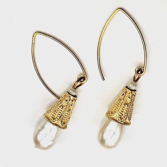 Teardrop Baroque Pearl Dangle Drop Earrings 2in - Picture 1 of 4
